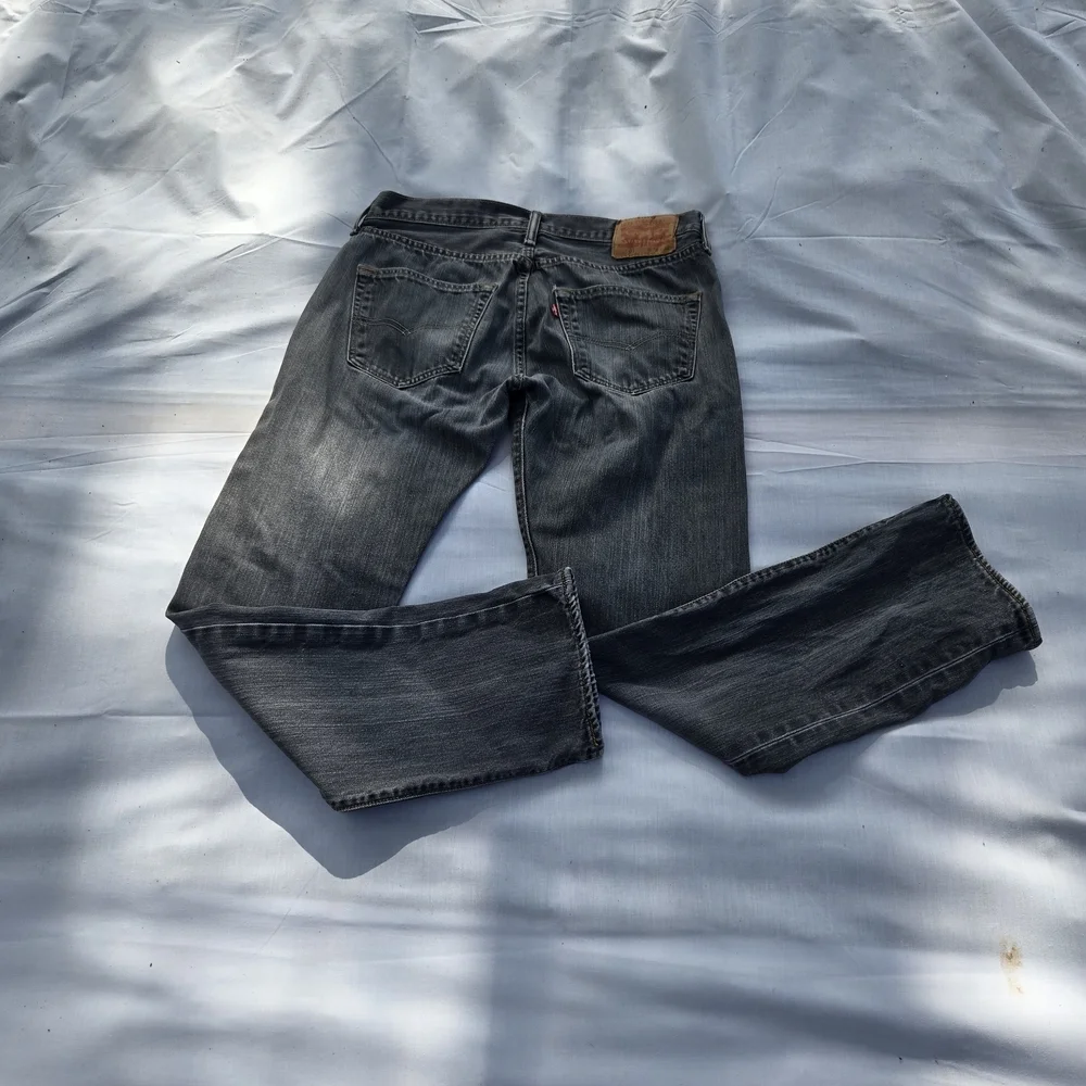 Levi's Men's Relaxed Gray Jeans